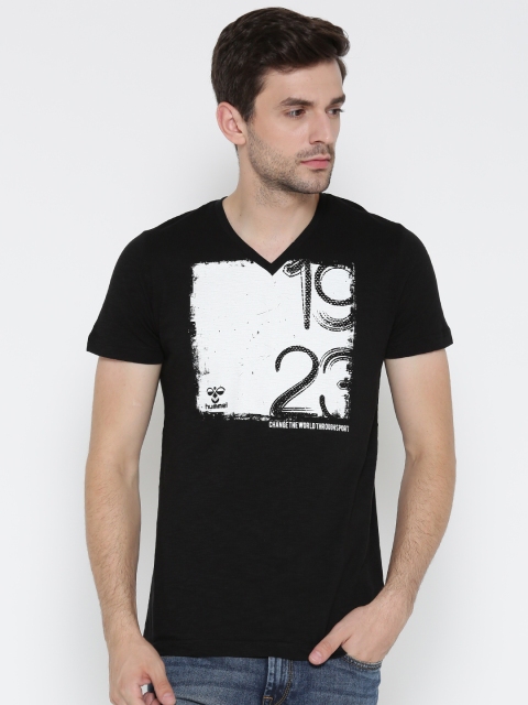 

hummel Men Black Printed Round Neck T-shirt