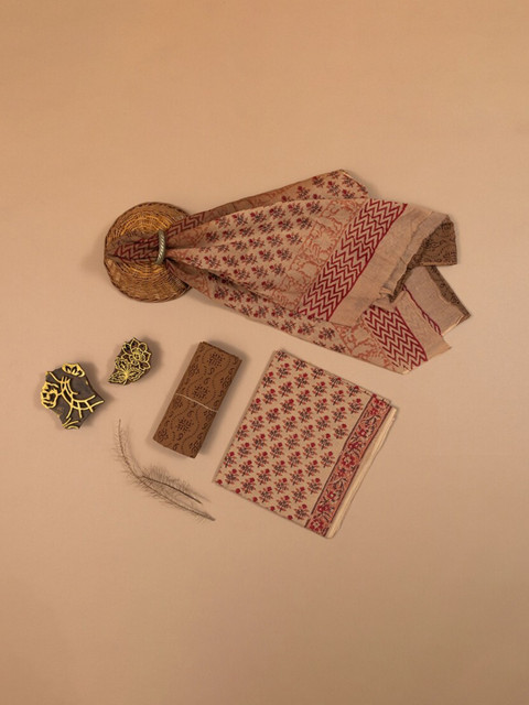 

ArtiZenWeaves Beige & Red Printed Pure Cotton Unstitched Dress Material
