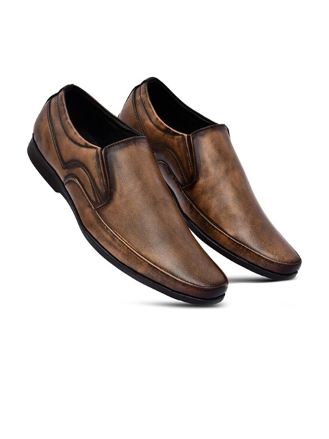 

VIV Men Tan Solid Leather Formal Shoes