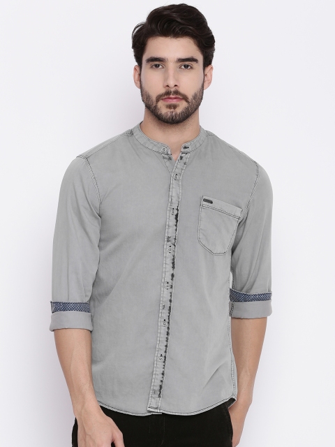 

People Men Grey Slim Fit Solid Casual Shirt