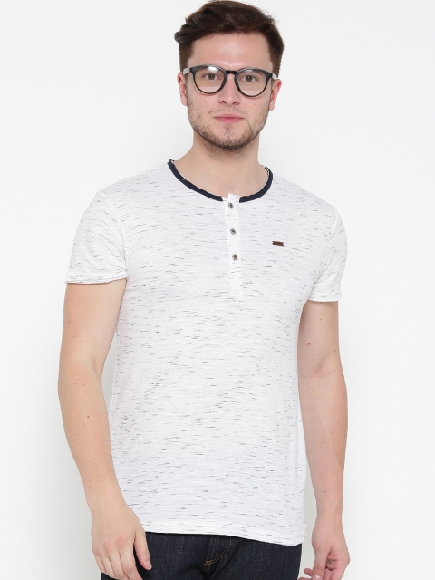 

People Men White Solid Henley Neck T-shirt