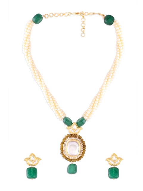 

Ahaanya White & Green Kundan Studded & Pearl Beaded Jewellery Set