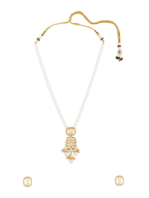 

Ahaanya Gold-Plated & White Kundan Studded Jewellery Set