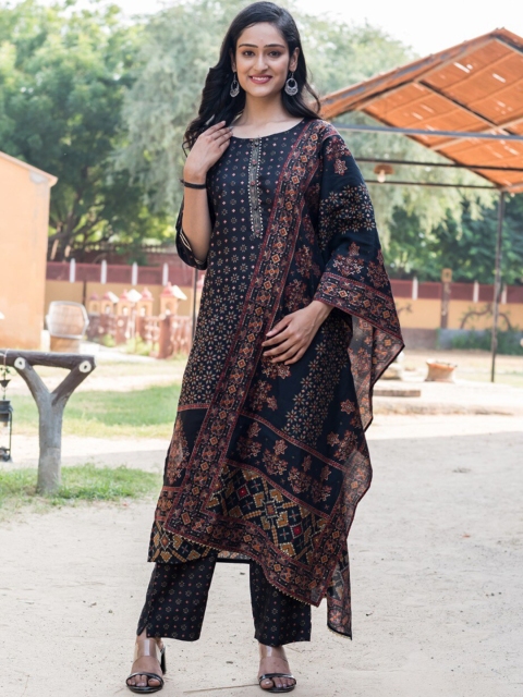 

Swasti Women Navy Blue Floral Printed Pure Silk Kurta with Trousers & Dupatta