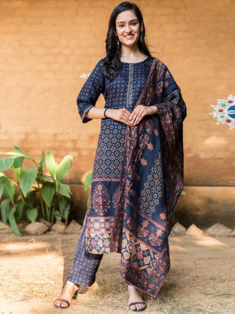 

Swasti Women Blue Floral Printed Pure Silk Kurta with Trousers & With Dupatta