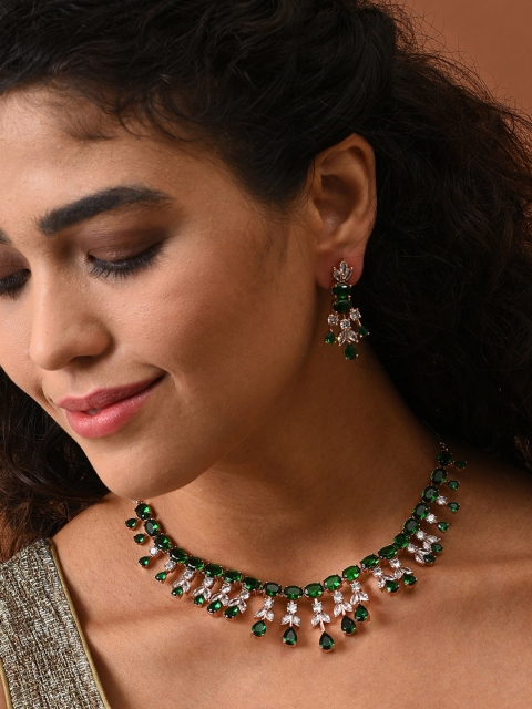 

SOHI Green Gold-Plated Stone-Studded & Beaded Jewellery Set
