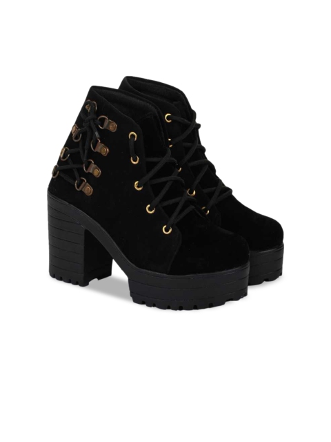 

Funku Fashion Women Black Solid Block Heeled Winter Boots