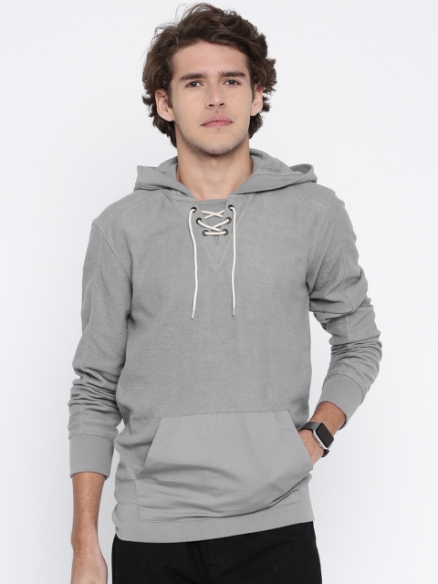 

Celio Men Grey Solid Hooded Sweatshirt