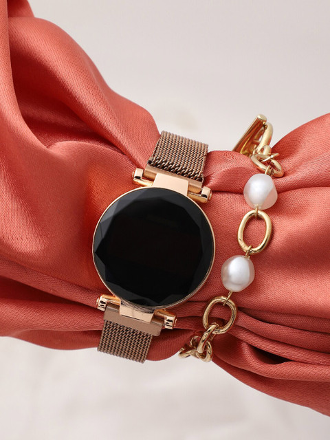 

HAUTE SAUCE by Campus Sutra Women Black & Gold-toned Solid Watch Gift Set AW22_HSWB5012