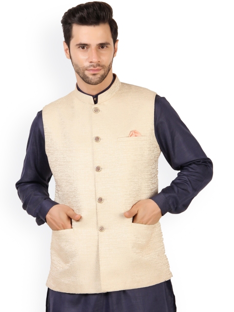 

MAXENCE Men Gold-Coloured Solid Nehru Jacket