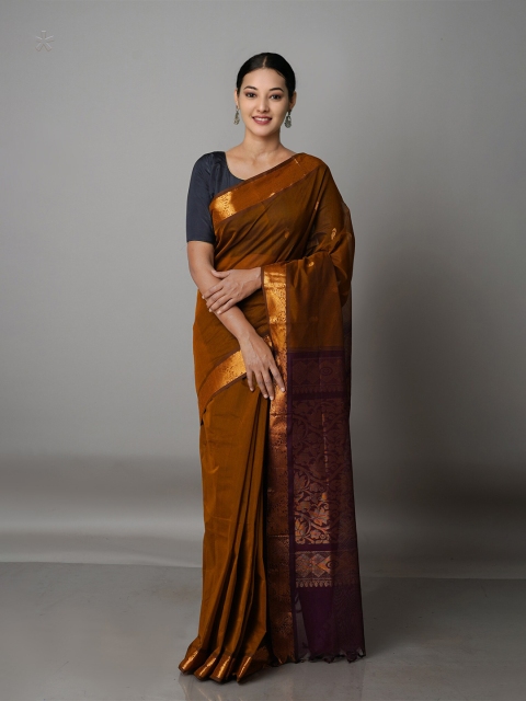 

Unnati Silks Brown & Gold-Toned Zari Pure Cotton Handloom Gadwal Saree