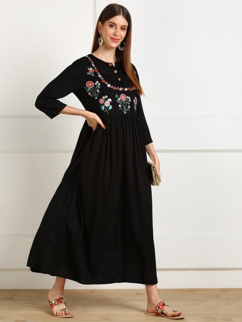 

shashvi Women Black Floral Embroidered Anarkali Kurta