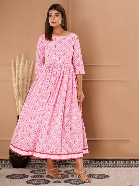 

NeshamaKurti Pink Ethnic Motifs Dress