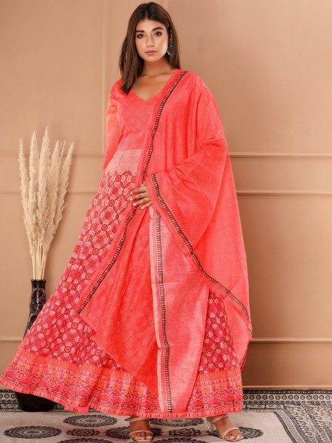

NeshamaKurti Women Red V Neck Fit And Flare Ethnic Dress With Dupatta