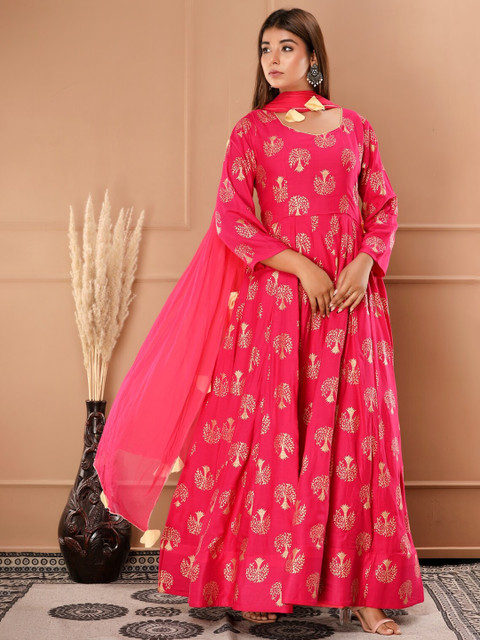 

NeshamaKurti Women Pink Round Neck Fit And Flare Maxi Ethnic Dress With Dupatta