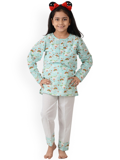 

frangipani Girls Pack Of 3 Blue & White Conversational Printed Pure Cotton Night suit