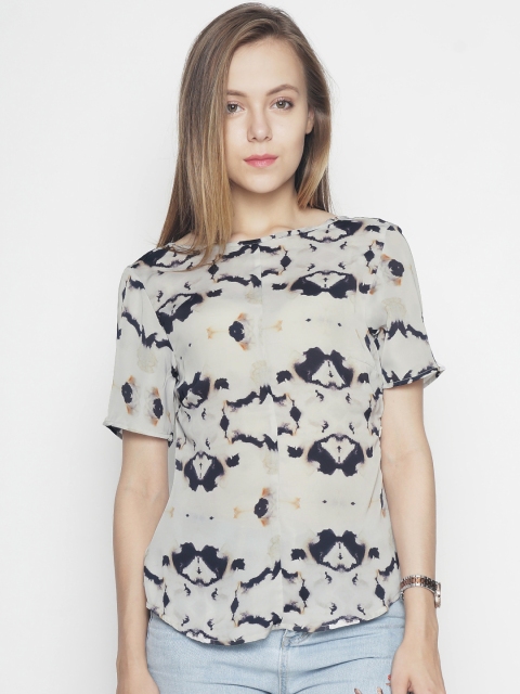 

Voi Jeans Women Grey Printed Top