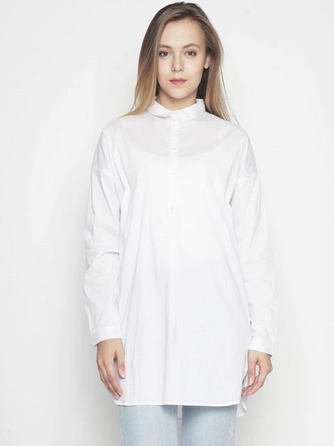 

Voi Jeans Women White Solid Regular Fit Casual Longline Shirt