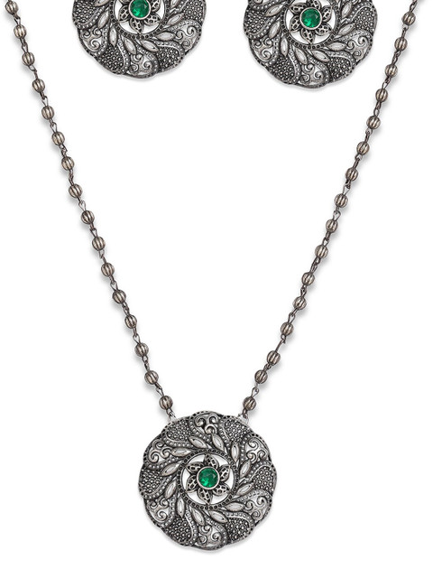

Binnis Wardrobe Silver Plated & Green Stones-Studded Jewellery Set