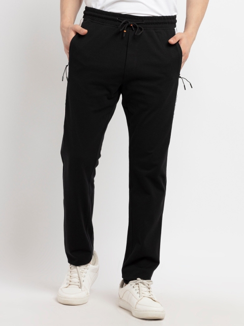 

Status Quo Men Black Solid Cotton Regular Fit Track Pant