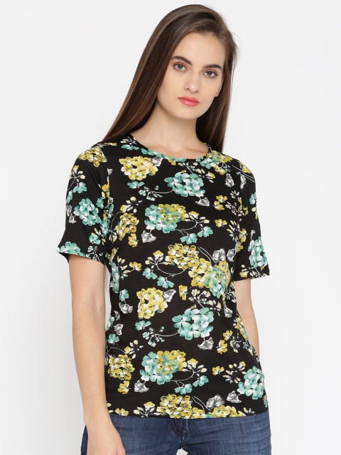 

Park Avenue Woman Black Printed Top