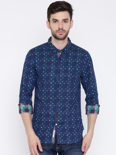 

Tommy Hilfiger Men Blue Regular Fit Self Design Casual Shirt