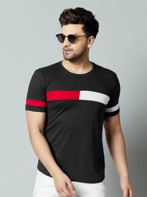 

Rodzen Men Black & Red Colourblocked Pure Cotton T-shirt