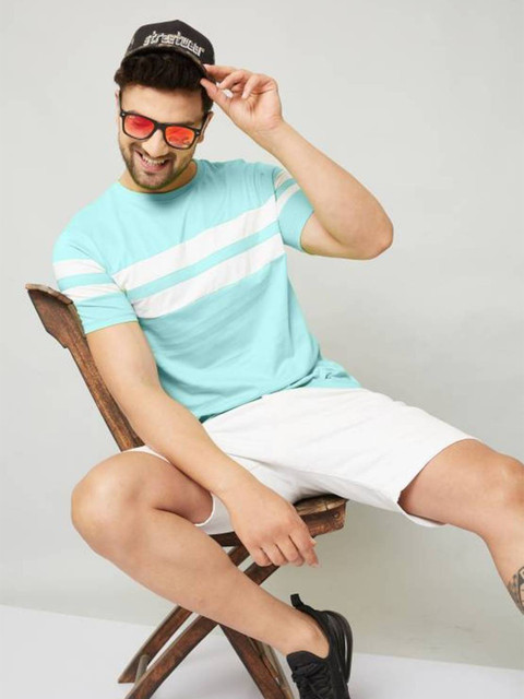 

Rodzen Men Blue Striped T-shirt