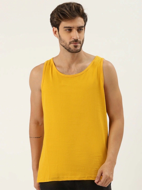 

Rodzen Men Mustard Yellow Pure Cotton T-shirt