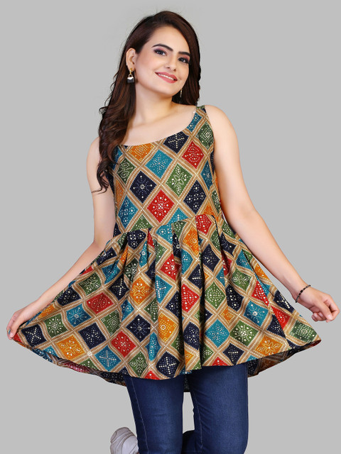 

Fashion FRICKS Women Navy Blue & Blue Geometric Print Top