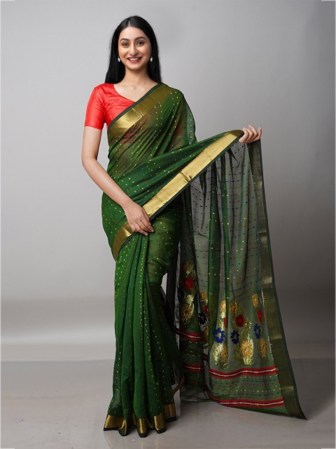 

Unnati Silks Green & Red Floral Woven Design Silk Cotton Handloom Jamdani Zari Saree
