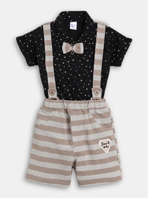 

Hopscotch Boys Beige & Black Pure Cotton Printed T-Shirt and Dungaree