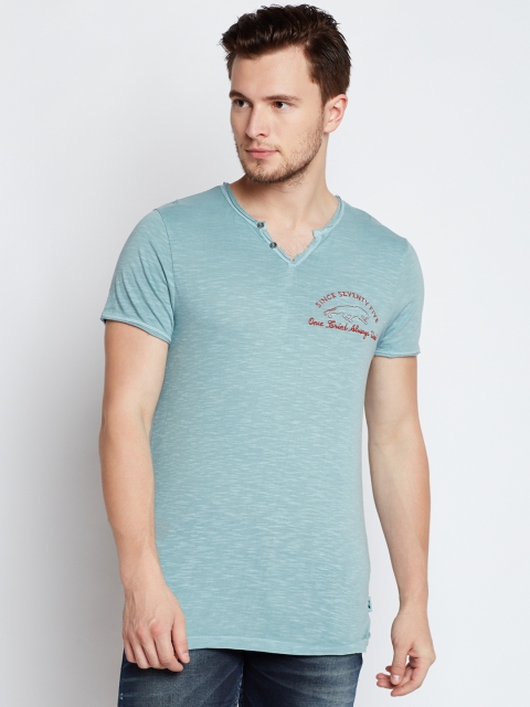 

Jack & Jones Men Blue Solid Round Neck T-shirt