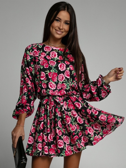 

BoStreet Black & Pink Floral Mini Dress