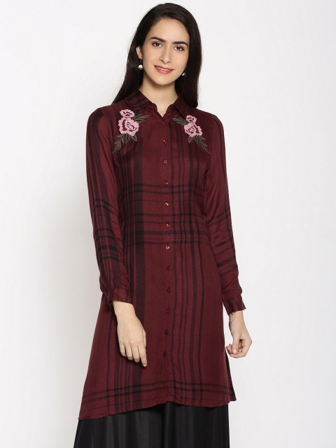 

Melange by Lifestyle Women Maroon & Black Checked Kurta