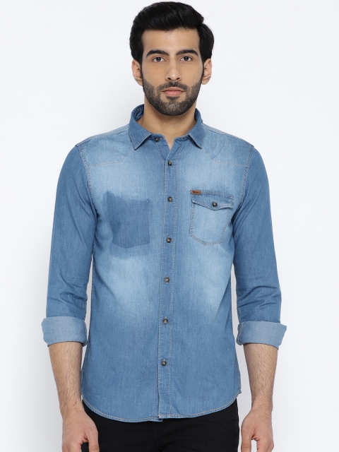 

Lee Cooper Men Blue Contemporary Fit Washed Denim Shirt