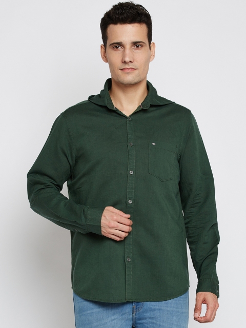 

Lee Cooper Men Green Contemporary Regular Fit Solid Casual Shirt