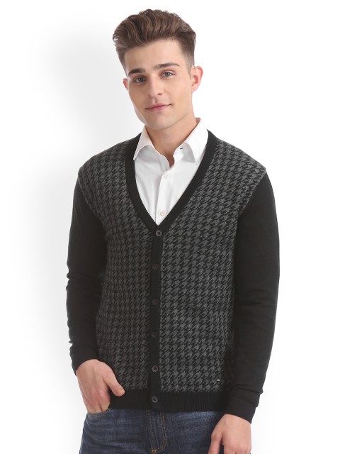 

Arrow New York Men Black Solid Cardigan