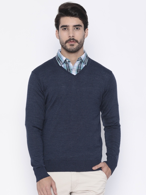 

Arrow Men Blue Solid Pullover