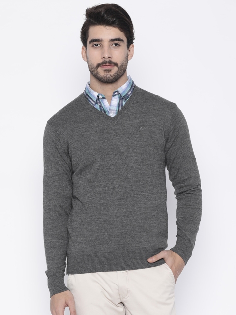 

Arrow Men Grey Solid Pullover