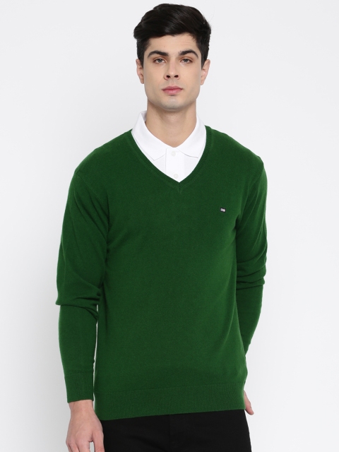 

Arrow Sport Men Green Solid Pullover