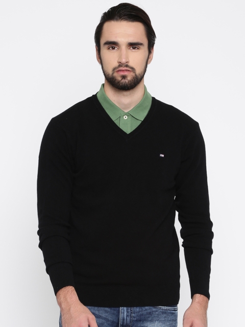 

Arrow Sport Men Black Solid Pullover