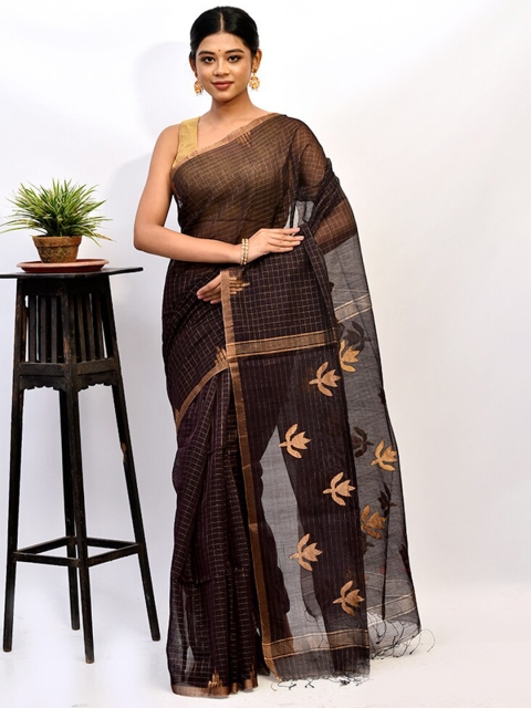 

AllSilks Black & Gold-Toned Checked Zari Silk Blend Saree
