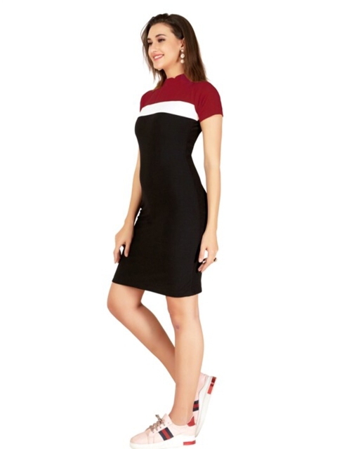 

LOOKFIELD Maroon Colourblocked T-shirt Dress