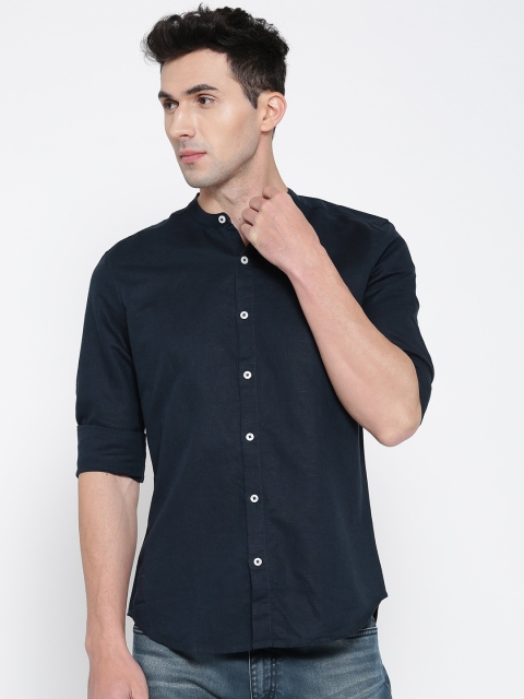 

United Colors of Benetton Men Navy Slim Fit Solid Casual Shirt, Navy blue