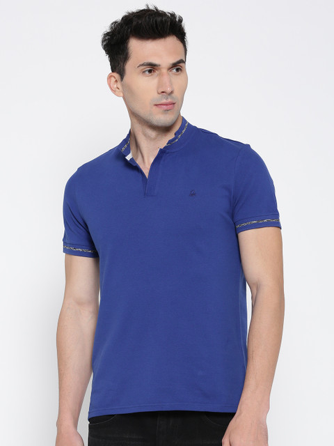 

United Colors of Benetton Men Blue Solid Mandarin Collar T-shirt
