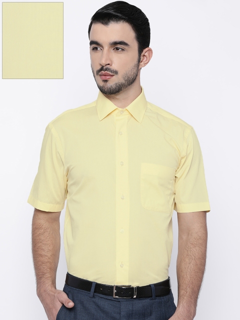 

Arrow Men Yellow Regular Fit Solid Formal Shirt