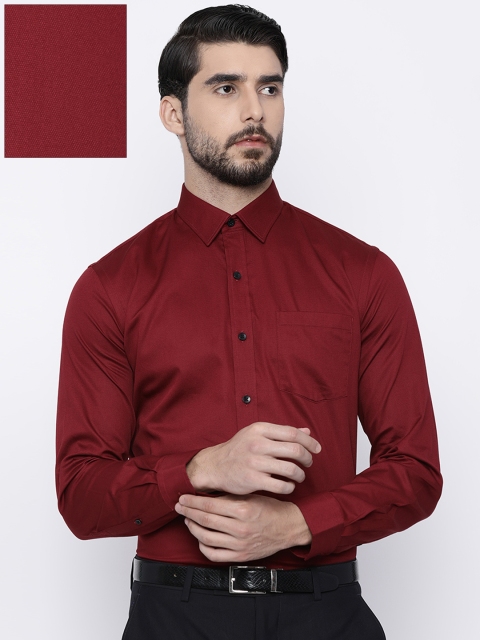 

Arrow Men Burgundy Slim Fit Self-Design Formal Shirt