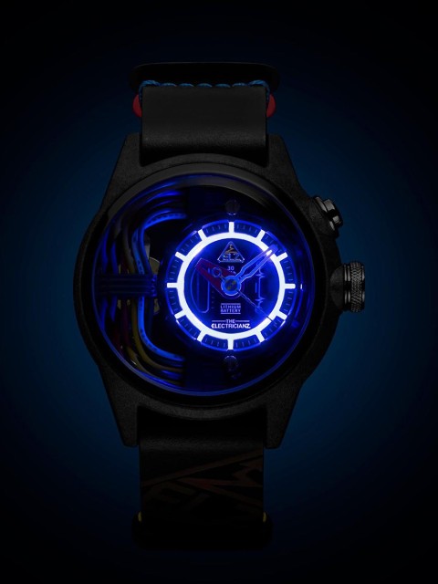 

THE ELECTRICIANZ Men Black Brass Dial & Leather Straps The Carbon Z Analogue Watch