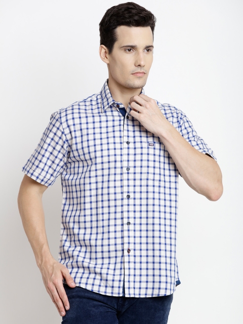 

Arrow Sport Men Blue & Off-White Checked Casual Shirt